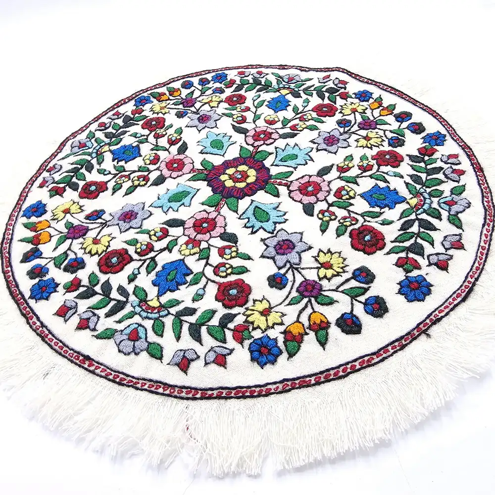 رومیزی پته دوزی گرد رومیزی پته دوزی گرد