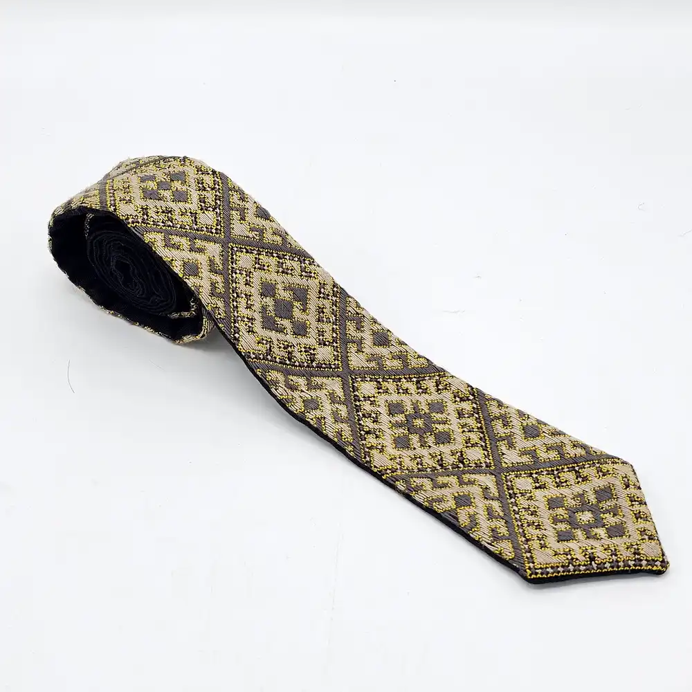 کراوات سوزندوزی (1)