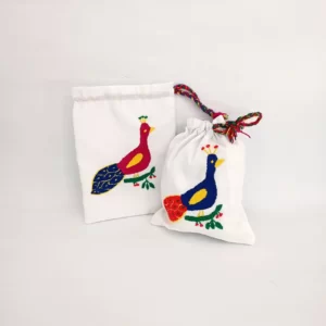 کیسه پارچه‌ای گلدوزی کوچک طرح طاووس