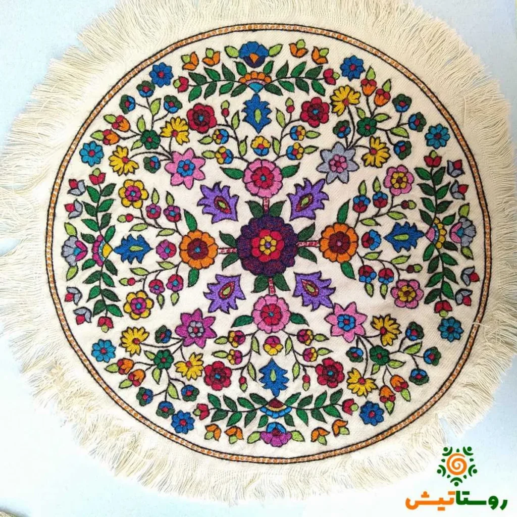 جهانی از رنگ و طرح در قطعات پته دوزی