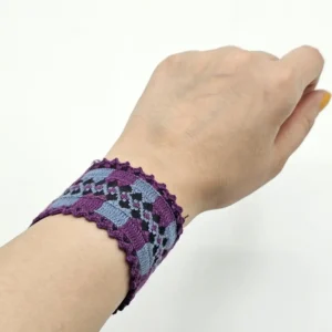 دستبند سوزندوزی شَندا