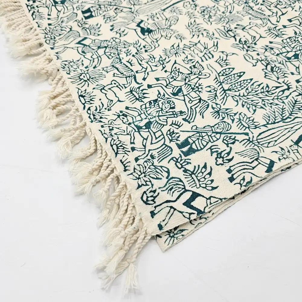 رومیزی رانر قلمکار طرح چوگان سبز