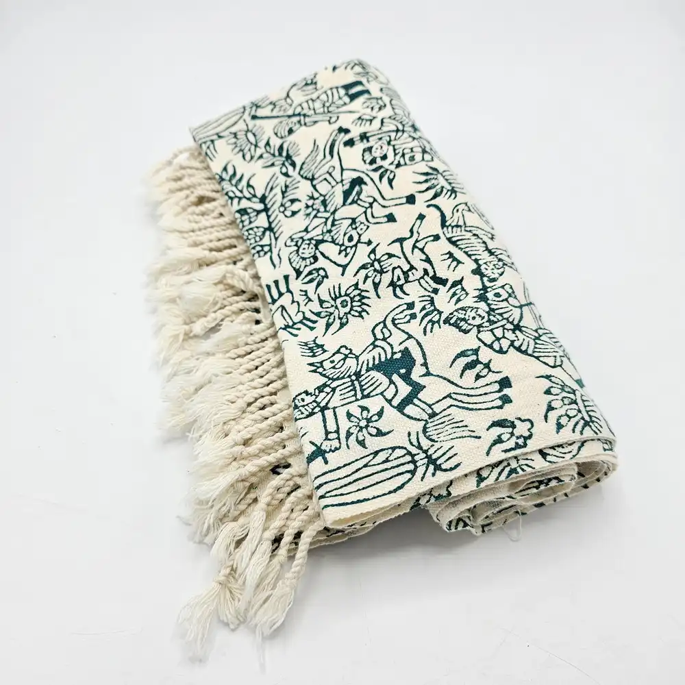 رومیزی رانر قلمکار طرح چوگان سبز