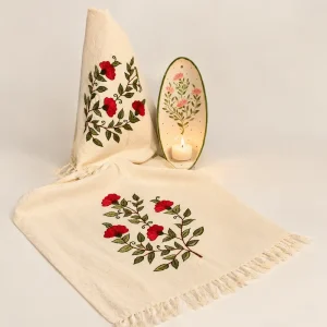 بسته هدیه یلدایی گلنار